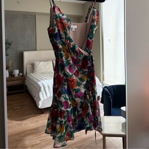 Topshop wrapped floral dress size us 2